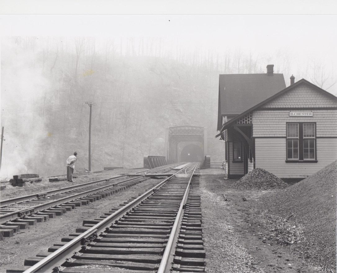 Ilchester Station 1 1959