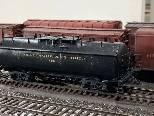 Brass HO Scale B&O Q-4 Mike “Water Bottles”